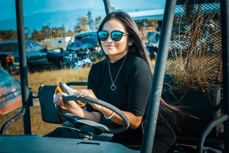 The Psychology of Car Dashboard Layout: Information Hierarchy and User Experience