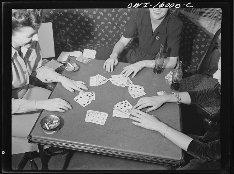 How to Win More Football Bets Using Gold365 and Crickex